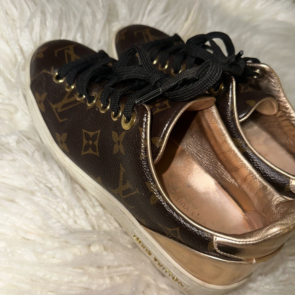 Louis Vuitton Front Row Sneakers